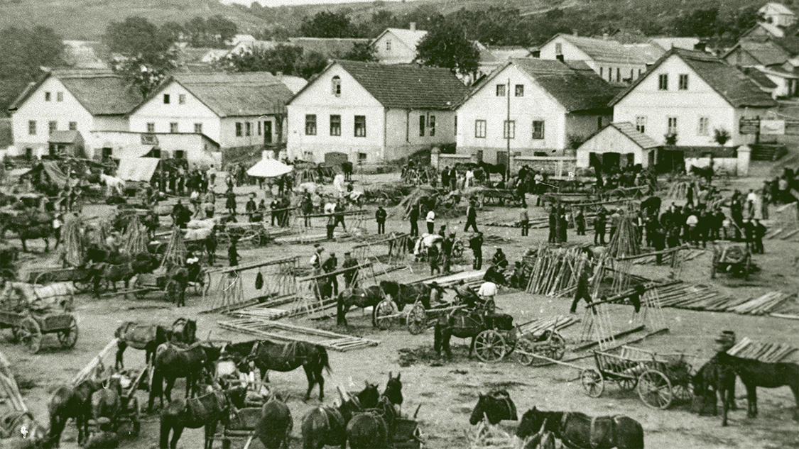 Pferde- und Wagemarkt in Tarutino um 1930