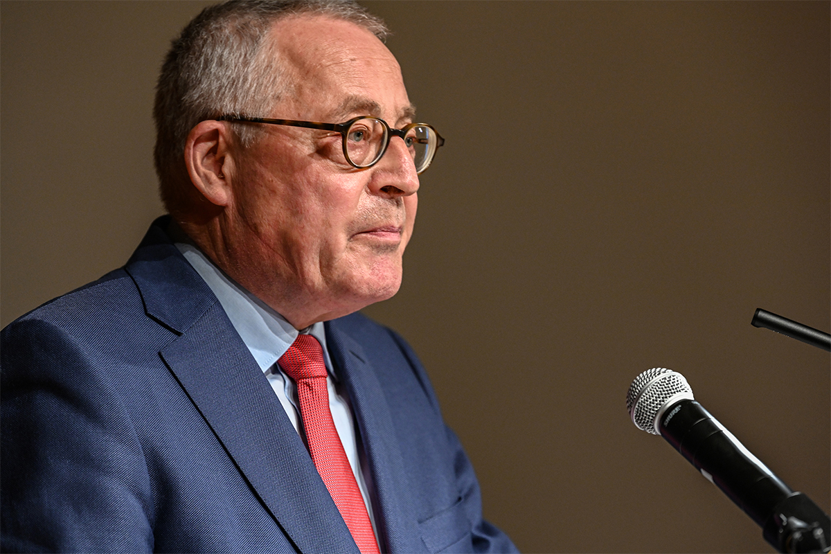 Die Laudatio auf das Institut für angewandte Geschichte hielt Prof. Dr. Karl Schlögel. Als Professor für Osteuropäische Geschichte an der 1991 neu gegründeten Europa-Universität Viadrina in Frankfurt (Oder) begleite und förderte er die Studenten und jungen Wissenschaftler von Beginn an. | Foto: © Deutsches Kulturforum östliches Europa • Fotografin: Anke Illing Die Laudatio auf das Institut für angewandte Geschichte hielt Prof. Dr. Karl Schlögel. Als Professor für Osteuropäische Geschichte an der 1991 neu gegründeten Europa-Universität Viadrina in Frankfurt (Oder) begleite und förderte er die Studenten und jungen Wissenschaftler von Beginn an.