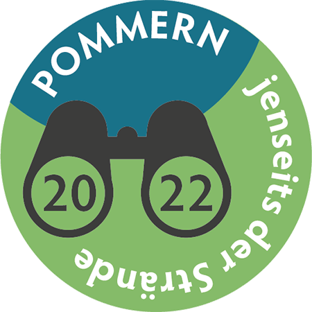 Logo: Jahresthema 2022: Pommern. Jenseits der Strände Logo: Jahresthema 2022: Pommern. Jenseits der Strände